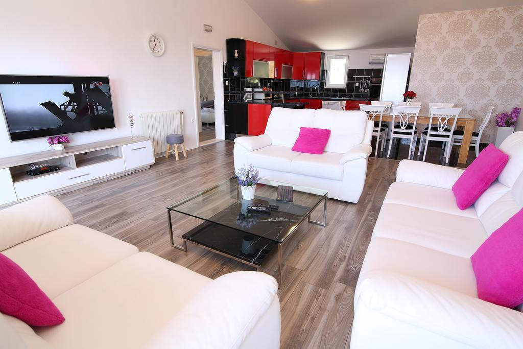 Villa Petra Apartment With Private Pool 마카르스카 외부 사진
