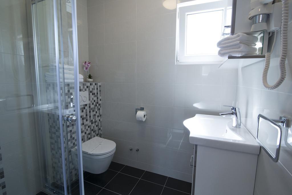 Villa Petra Apartment With Private Pool 마카르스카 외부 사진