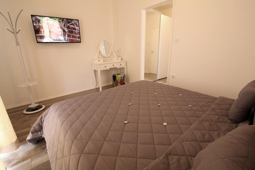 Villa Petra Apartment With Private Pool 마카르스카 외부 사진